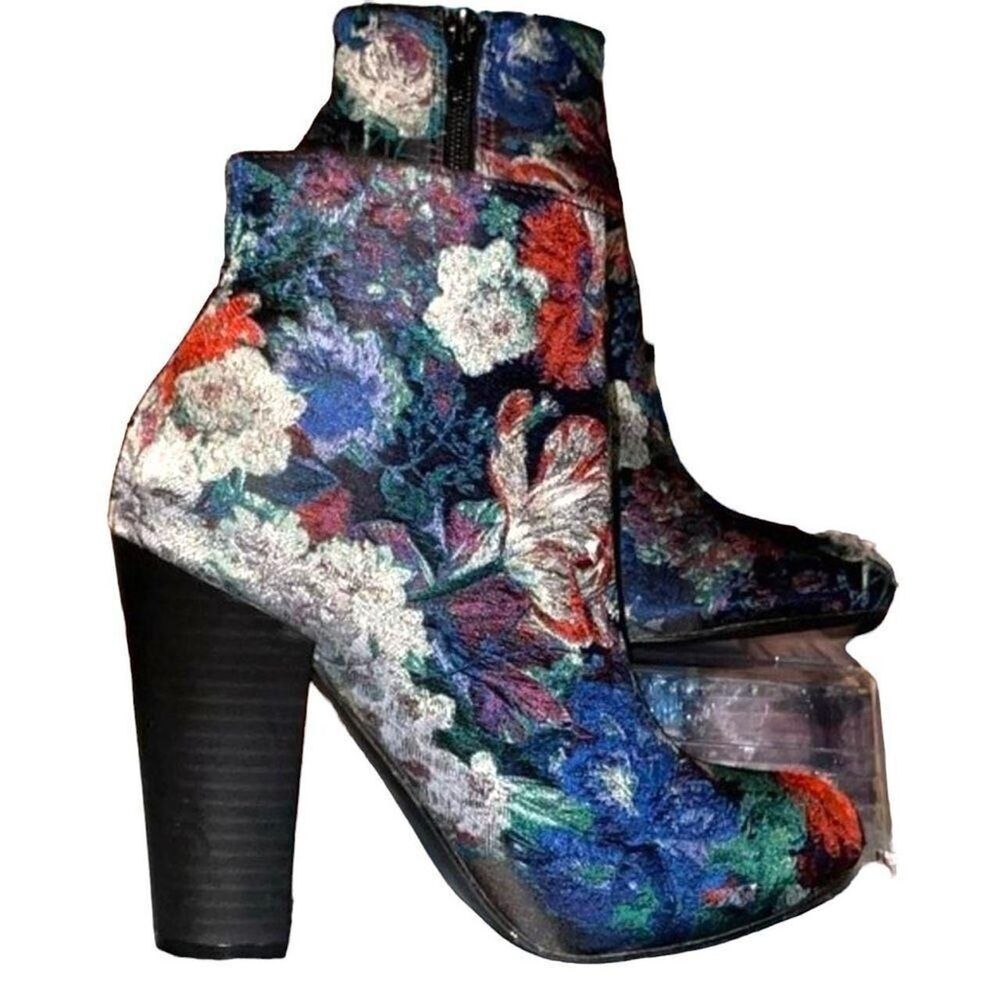 Liliana Booties sz 7.5 - Picture 4 of 6
